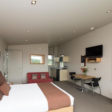 One Burgess Hill Aparthotel Ню Плимут Стая снимка