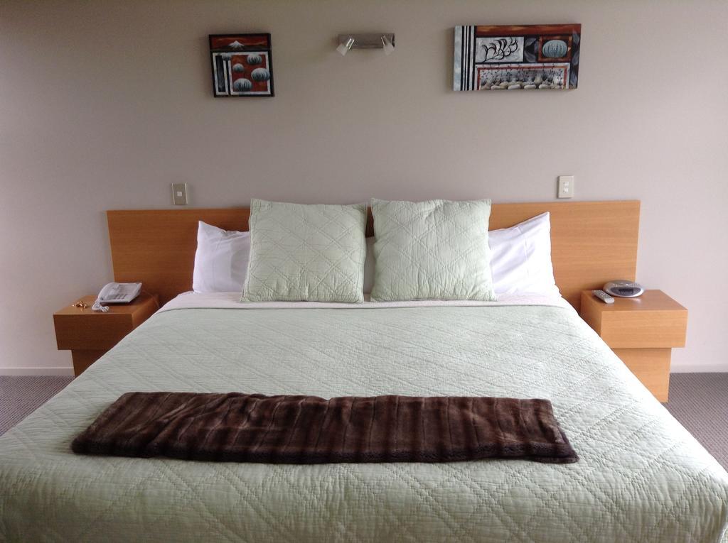 One Burgess Hill Aparthotel Ню Плимут Стая снимка
